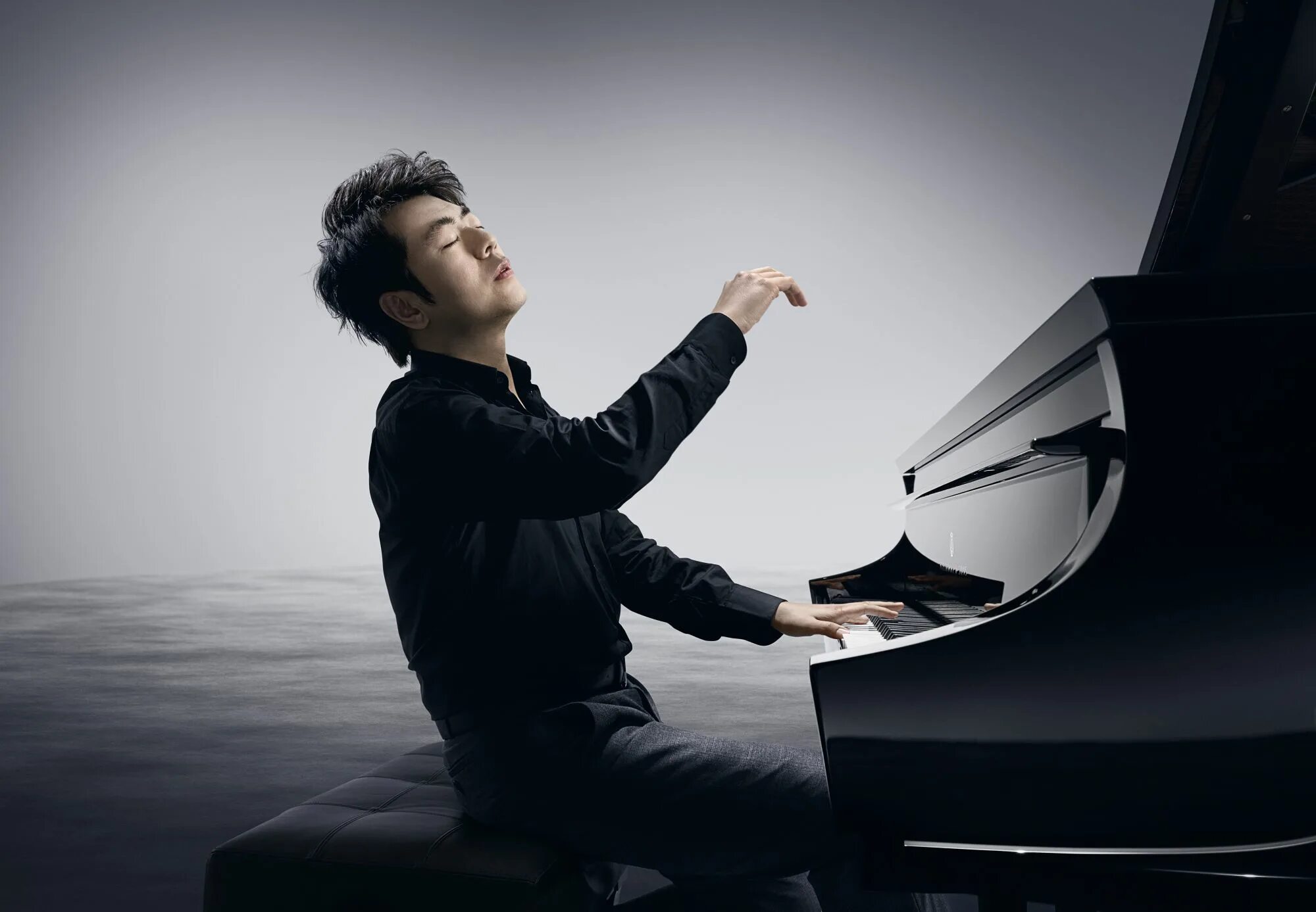 Ланг Ланг пианист. Китайский пианист виртуоз Лан Лан. Ланг Ланканг пианист китайский. Lang lang пианист.