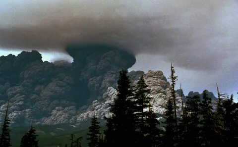 Mt st helens eruption wa