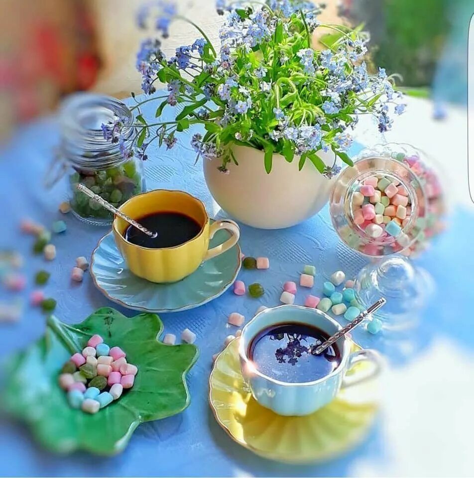 Утро доброе прекрасное необычные картинки. Весеннее чаепитие. Доброе Весеннее утро. Стильные пожелания с добрым утром.