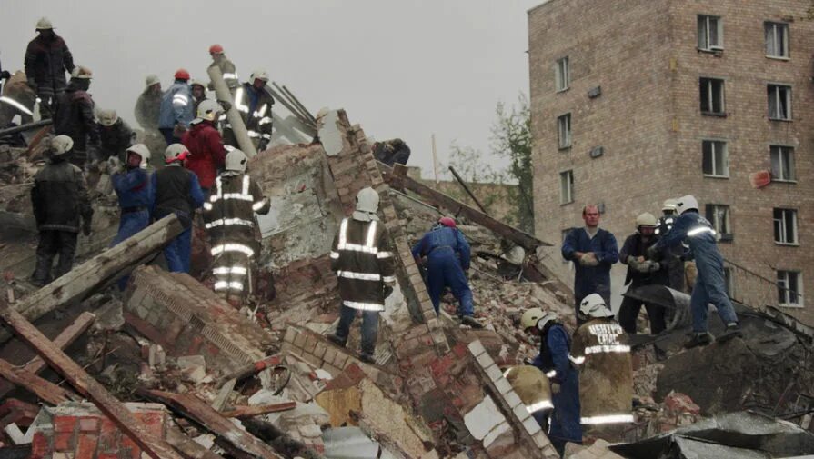 13 октября 1999. 13 октября 1999. 13 октября 2005 года нальчик. 13 октября 1999. 13 сентября 1999 каширское шоссе.