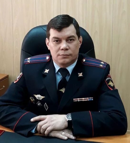 Начальник умвд астраханской. Начальник УМВД Барнаула. Начальник полиции Астраханской области.