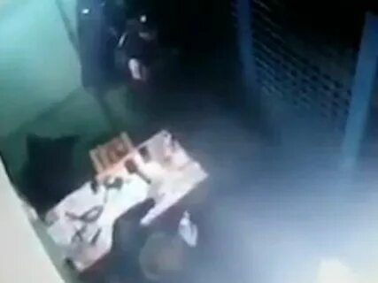 Видео где расстреляли