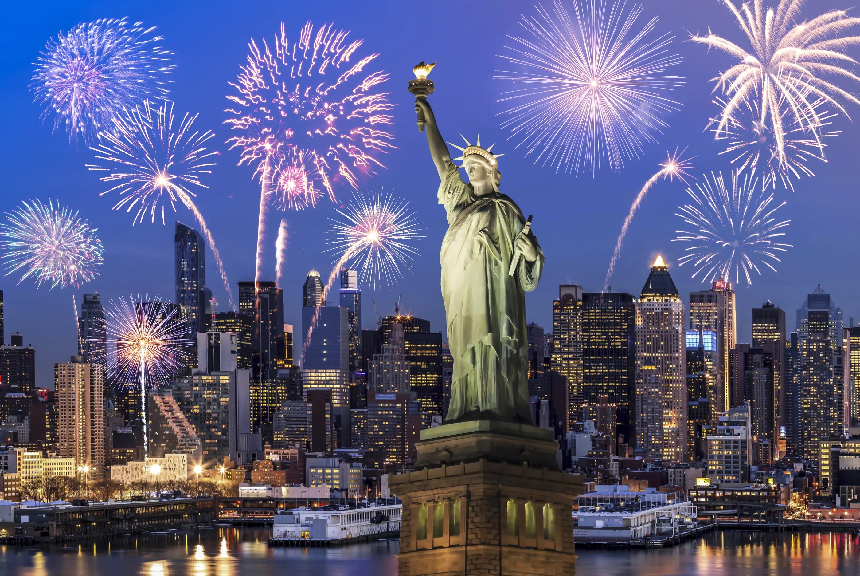 Чем известна страна сша. Статуя свободы Нью-Йорк. Нью-Йорк Сити Манхэттен статуя. Статуя свободы Нью-Йорк 2022. Соединенные штаты Америки Манхэттен.