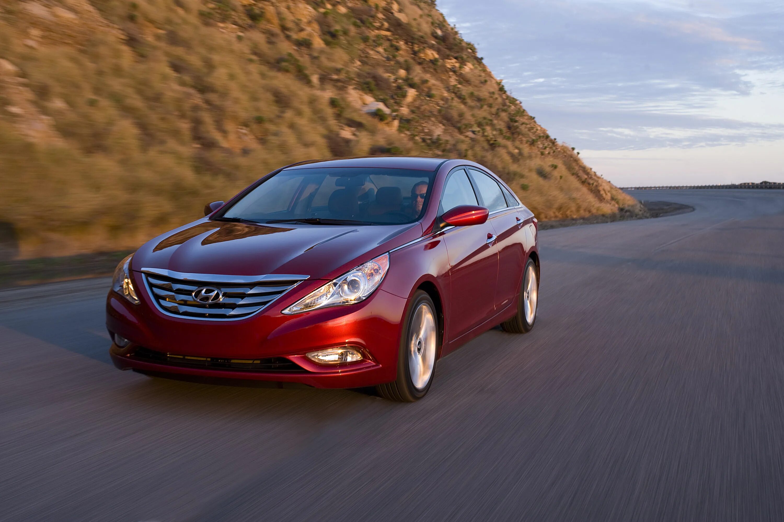 Hyundai sonata 4. Hyundai sonata. Hyundai sonata 2010. Авто sonata. Соната 2021.