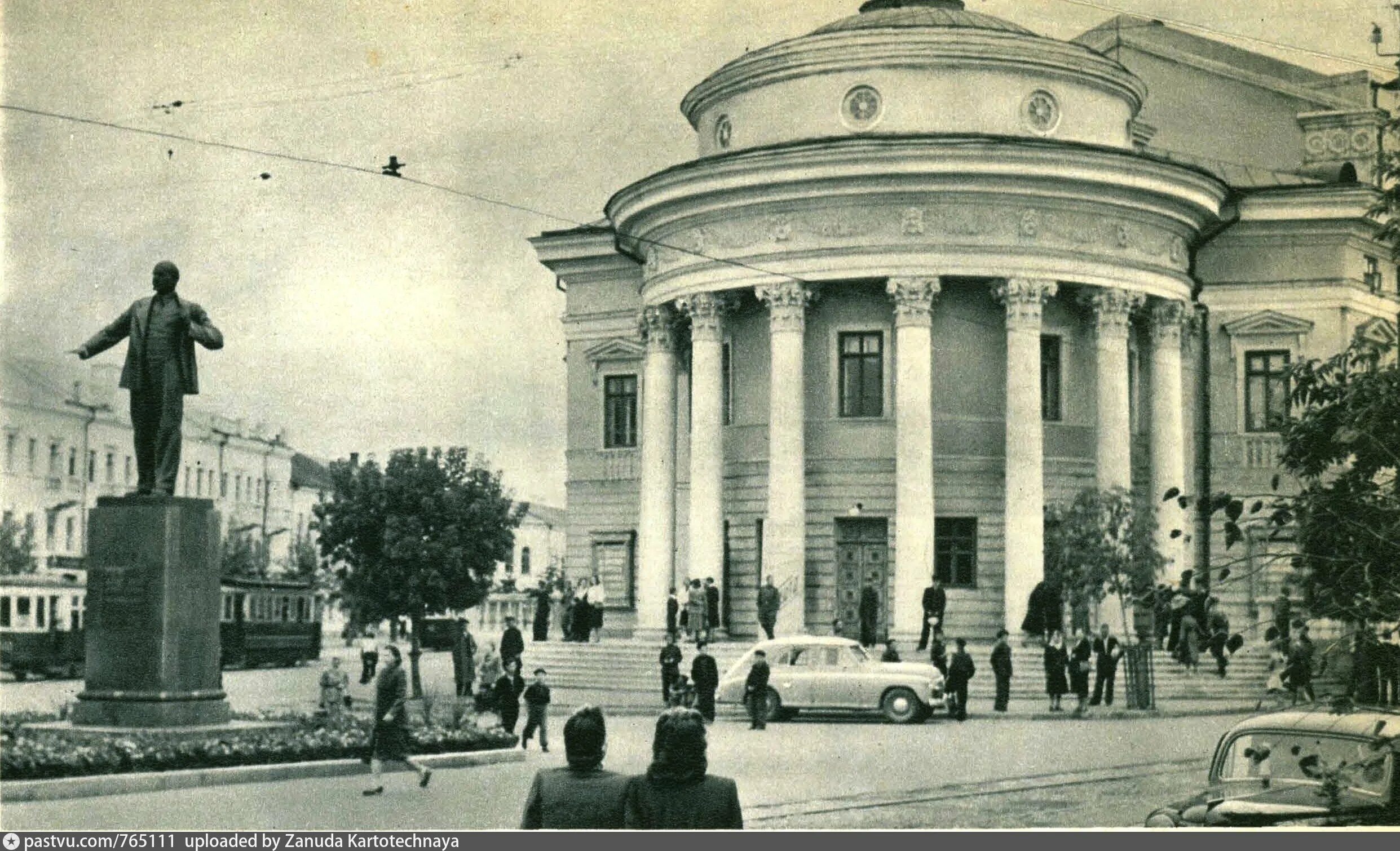 Площадь маркса орел. Площадь маркса орел