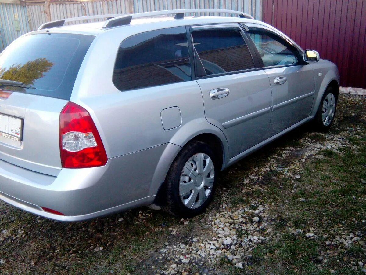 Лачетти универсал 1.6. Шевроле Лачетти 2007 универсал. Chevrolet Lacetti 2007 года универсал. Chevrolet Lacetti 2012 универсал. Куплю автомобиль с пробегом универсал