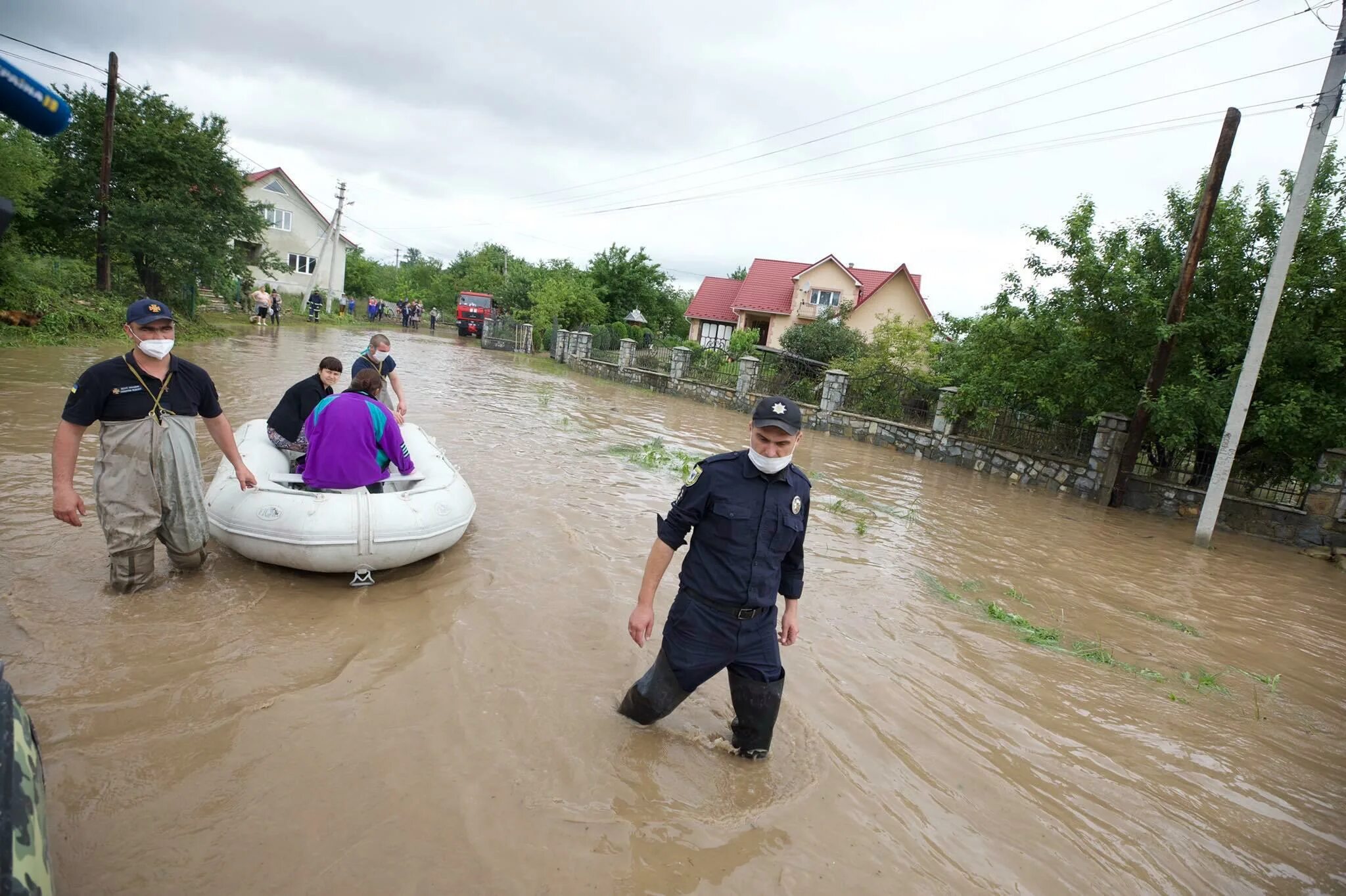Наводнение. Потоп. Наводнение на Украине. Наводнение паводок. Украинцы затопили