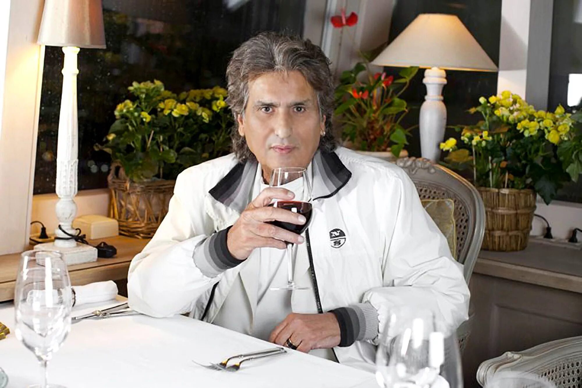 итальянский певец тото кутуньо. альбомы итальянских певцов. тото кутуньо. тото кутуньо сейчас. тото кутуньюююююююююю.