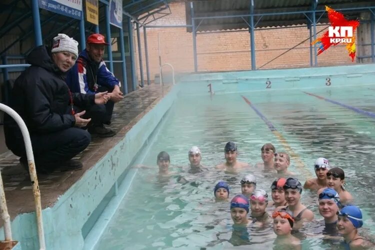 Лагерь радуга тверь бассейн. Бассейн радуга тверь официальный сайт. Бассейн радуга тверь. Открытый бассейн в твери юность. Бассейн радуга тверь официальный сайт.