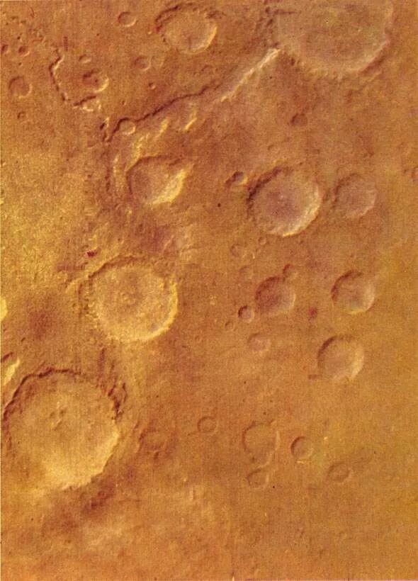 Цвет марса почему. Марс 1969а. Марс каким цветом Марс. Марс цвет планеты. Поверхность Марса какого цвета?.