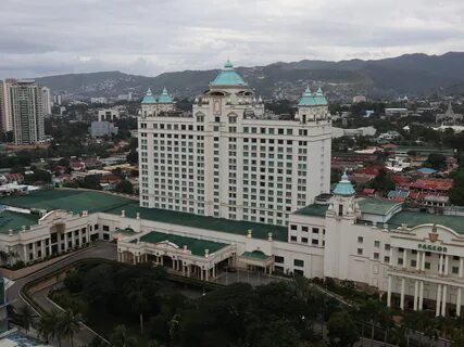 Waterfront Cebu (Salinas Drive, Lahug, Cebu City; 01-16-2024).jpg. 