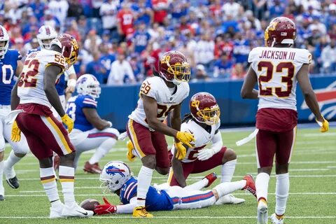 File:NFL2021 - Washington Football Team at. Buffalo Bills 117 (51529123807).jpg 