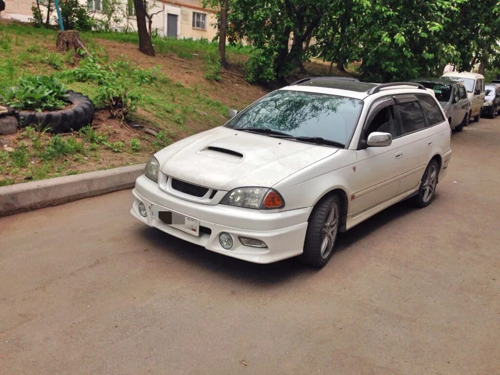 Купить бампер калдина. Toyota Caldina st215. Caldina 215. Калдина ст 215. Тойота Калдина 215 кузов.