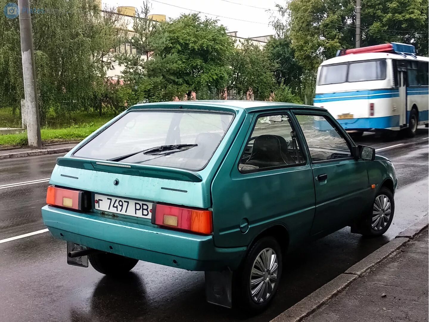 ЗАЗ-1102 «Таврия». ЗАЗ 1102 «Таврия» 1102. ЗАЗ 1101 Таврия. ЗАЗ-1102 «Таврия» СССР. Почему таврия