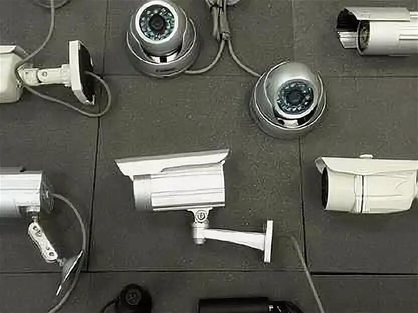 Svc-s492v sl osd. Axis p1353-e ax0527-001. Smartec 1000 камера sdi. Видеокамера на монтажной коробке. J2000 видеокамера 2 пиксельная.