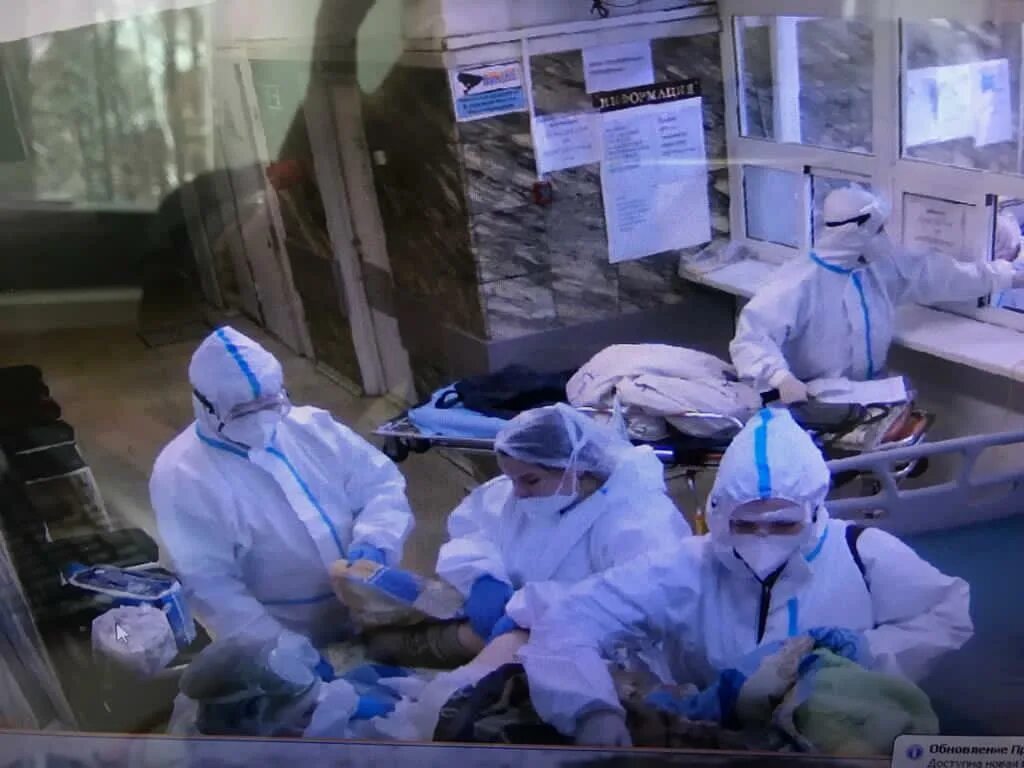 Гкб братьев. Больница им бахрушиных реанимация. жители у больницы им братьев бахрушиных. рентген больница братьев бахрушиных. главные врачи братьев бахрушиных.