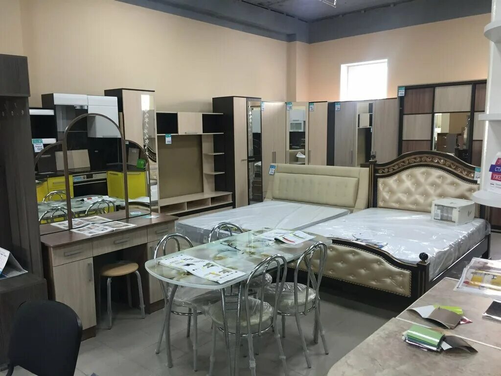 Мебельный магазин на кутузова смоленск. Ресторан кутузов смоленск. Смоленск улица кутузова 12а. (ул. Магазин кутузова смоленск.