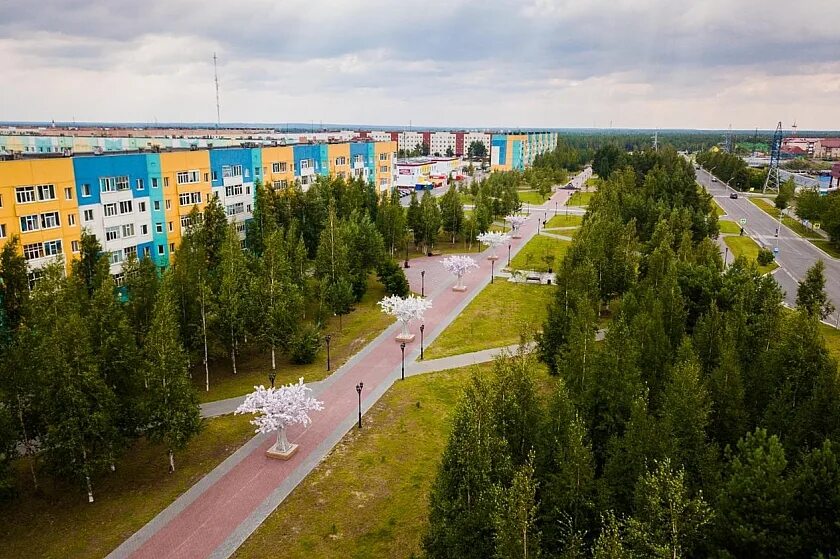 Покачи ХМАО. Г Покачи Тюменской области. Город Покачи Ханты-Мансийский автономный округ. Город Покачи сквер Таежный. Покачи контакт