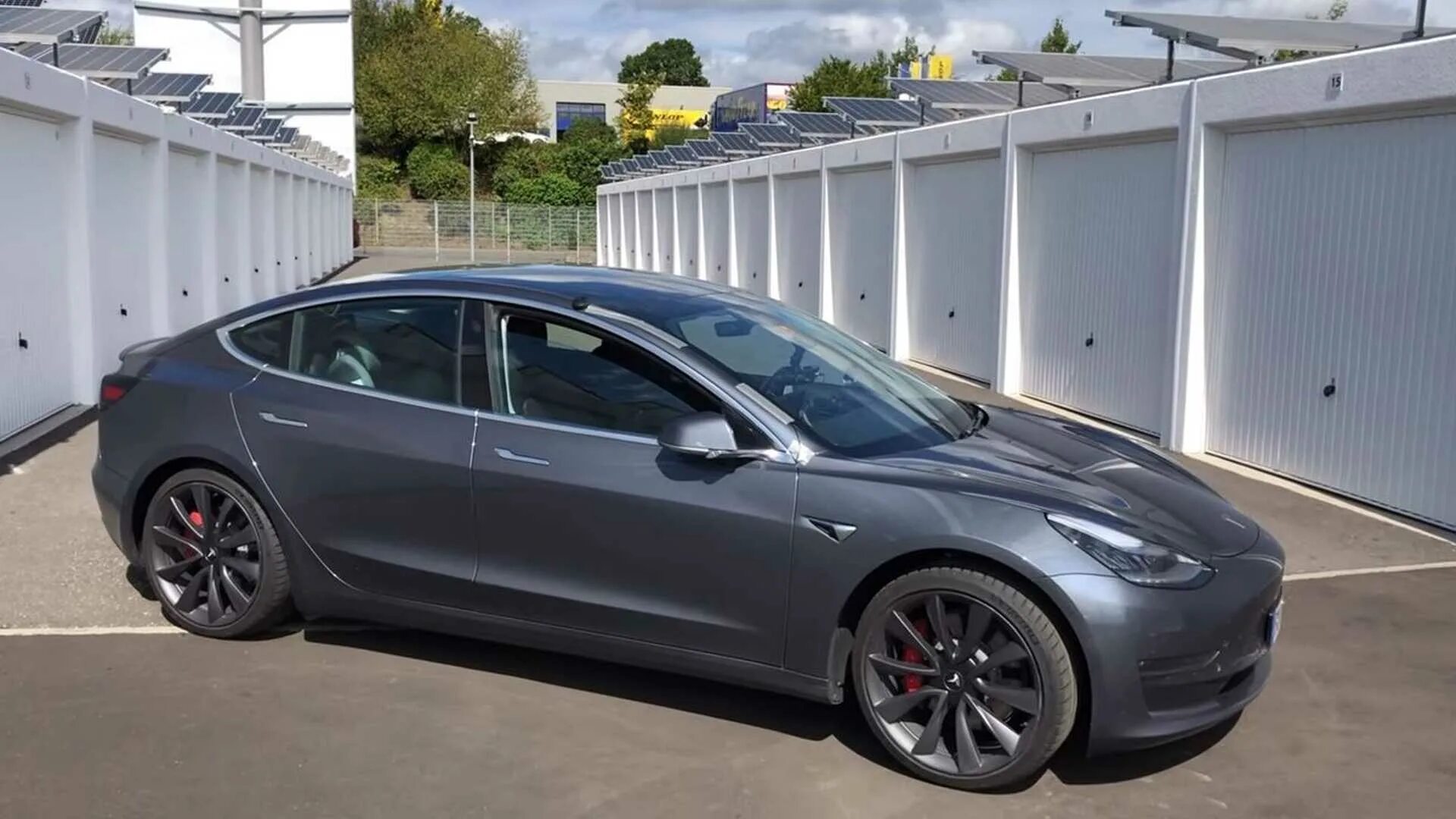 Tesla performance. Tesla 3 Performance. Tesla model 3. Тесла модел 3 перфоманс. Tesla model 3 Performance i.