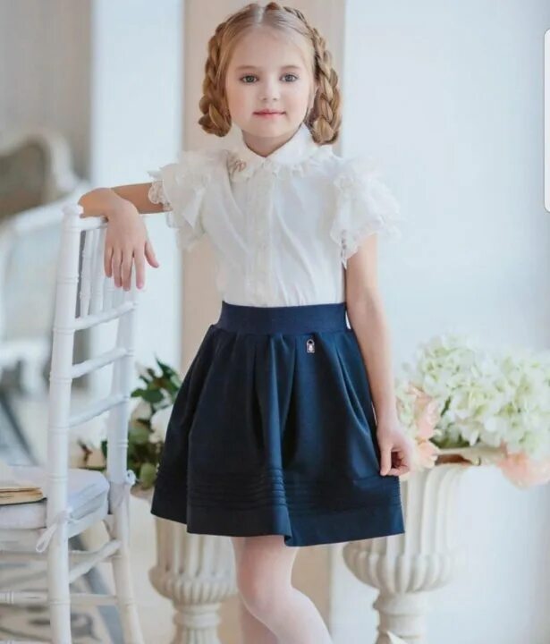 Юбка школьная. Юбка плиссе школьная. Юбка duwali школьная. Фасон юбки для первоклассниц. Девочка юбка школа.