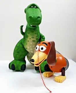 Динозавр из истории игрушек
