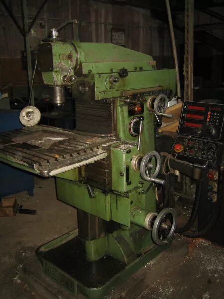 Уф-600с станок. Уф 600. Фрезерный deckel 200. Ps600 принтер текстильный. Уф 600.