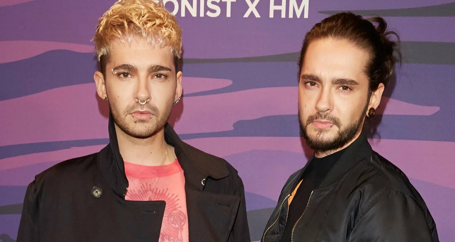 Bill and Tom Kaulitz. Том Каулитц 2022. Том Каулитц 2021. Токио хотел Билл и том Каулитц. Братья близнецы группа