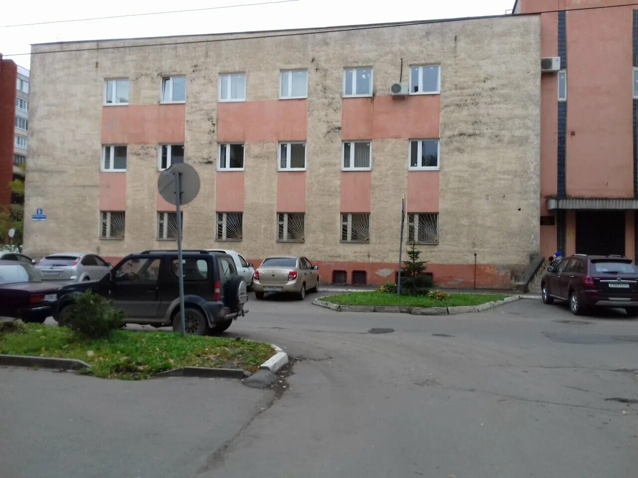Оренбург кооперативный техникум на рыбаковской. Кооперативная 9а великий новгород. Великий новгород следователи кооперативная 9а. Великий новгород кооперативная дом 5. Кооперативная 9а великий новгород.