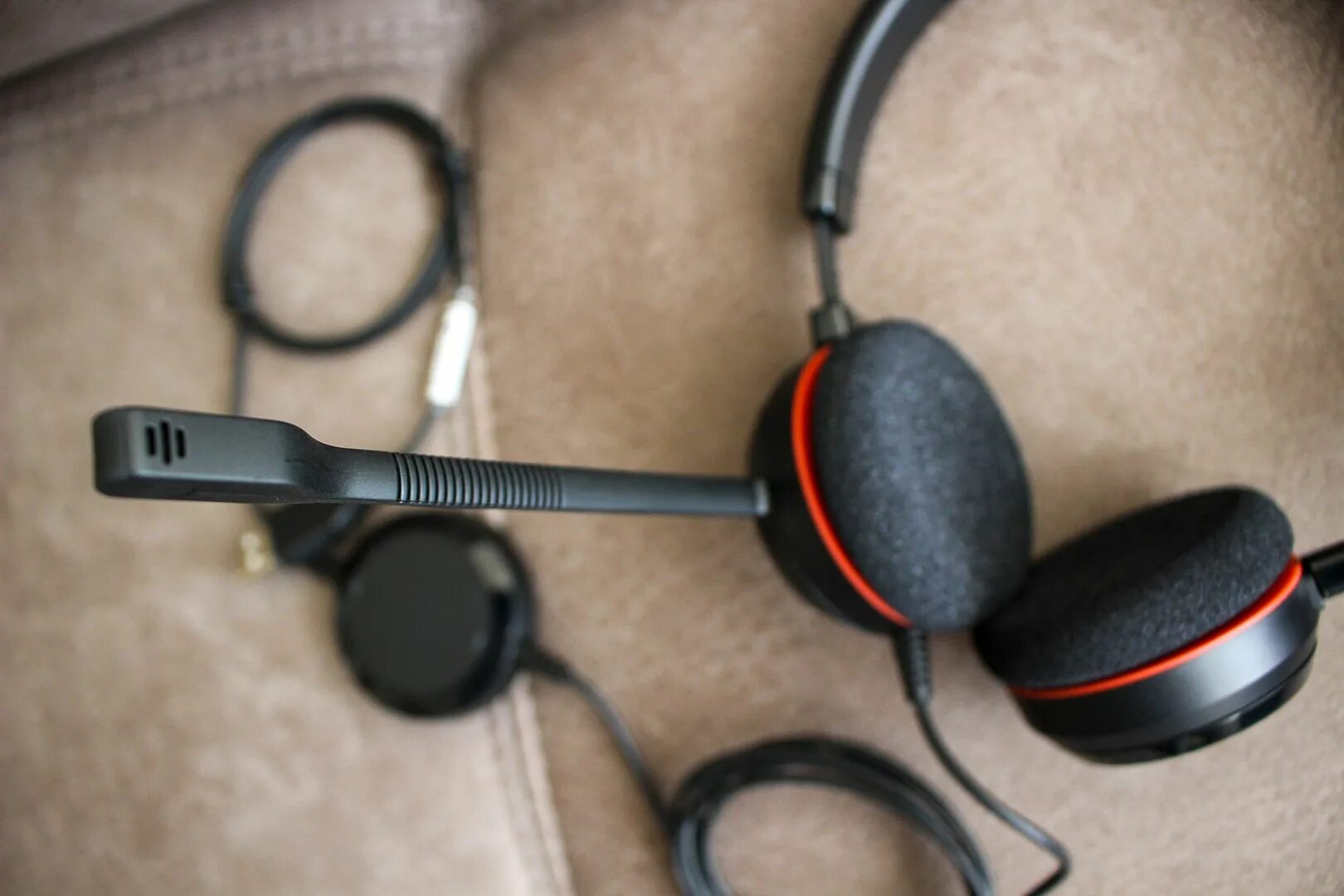 Headset Jabra Evolve 20 MS stereo. Гарнитура Jabra Evolve 20 MS stereo USB. Гарнитура Jabra Evolve 20 MS stereo USB (4999-823-109). Наушники Jabra Evolve 75.