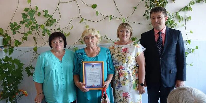 педагоги еманжелинска челябинской области. андреева еманжелинск. общество инвалидов еманжелинск. жизнь еманжелинск. газета новая жизнь еманжелинск.