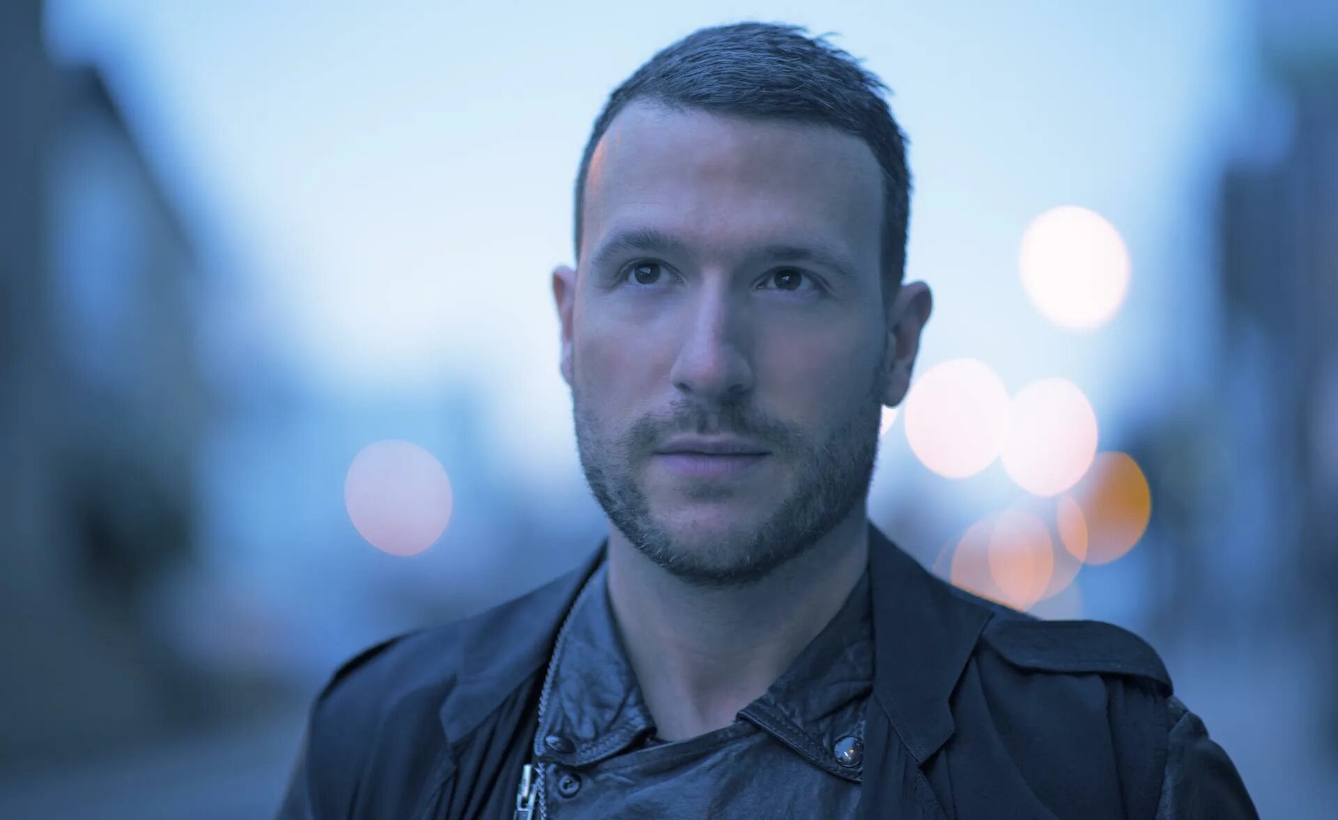 Don diablo диджей. Don diablo. Don diablo lufthaus sofiya nzau robbie williams. Дон диабло фото. Don diablo диджей.
