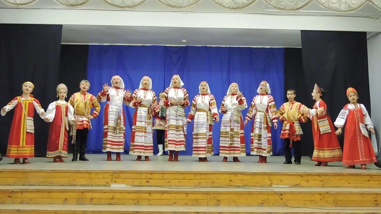 Песня яровое. Песня яровое. Песня посылала меня мать. Посылала меня мать яровое жито жать. Яровая солома песня.