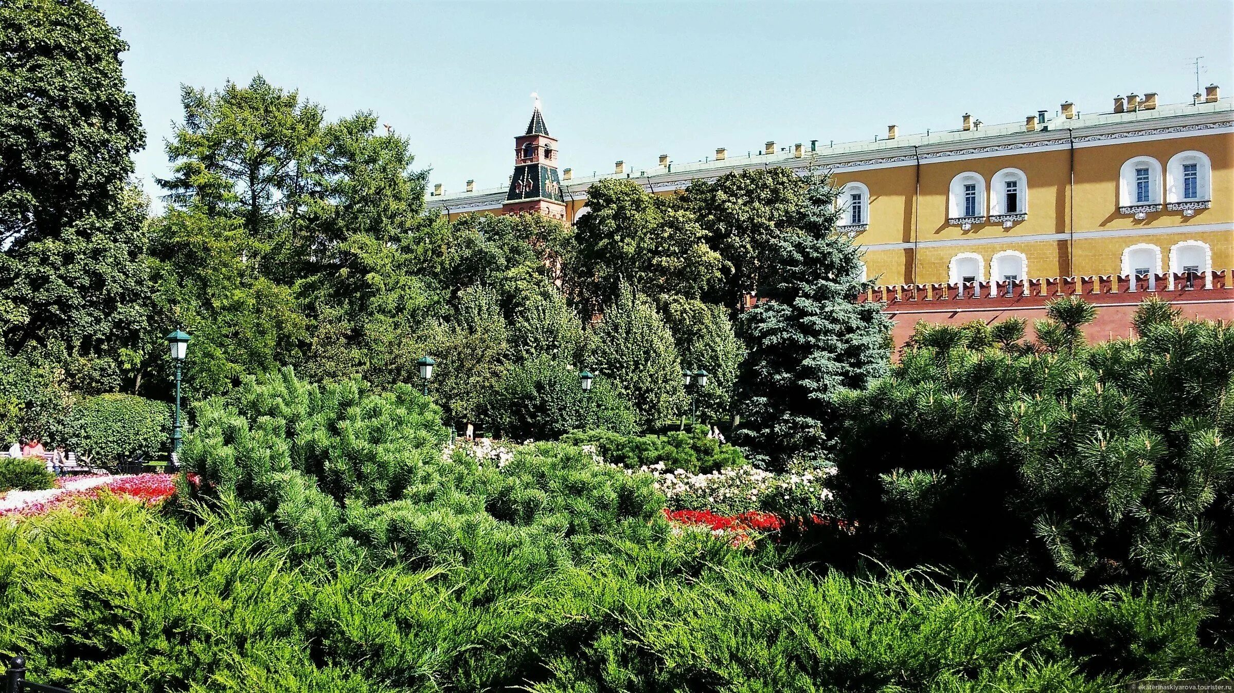 Сады московского кремля. Кремль Александровский сад. Кремль сад Александровский Нижний. Кремлевский сквер Тула. Александровский парк Москва.