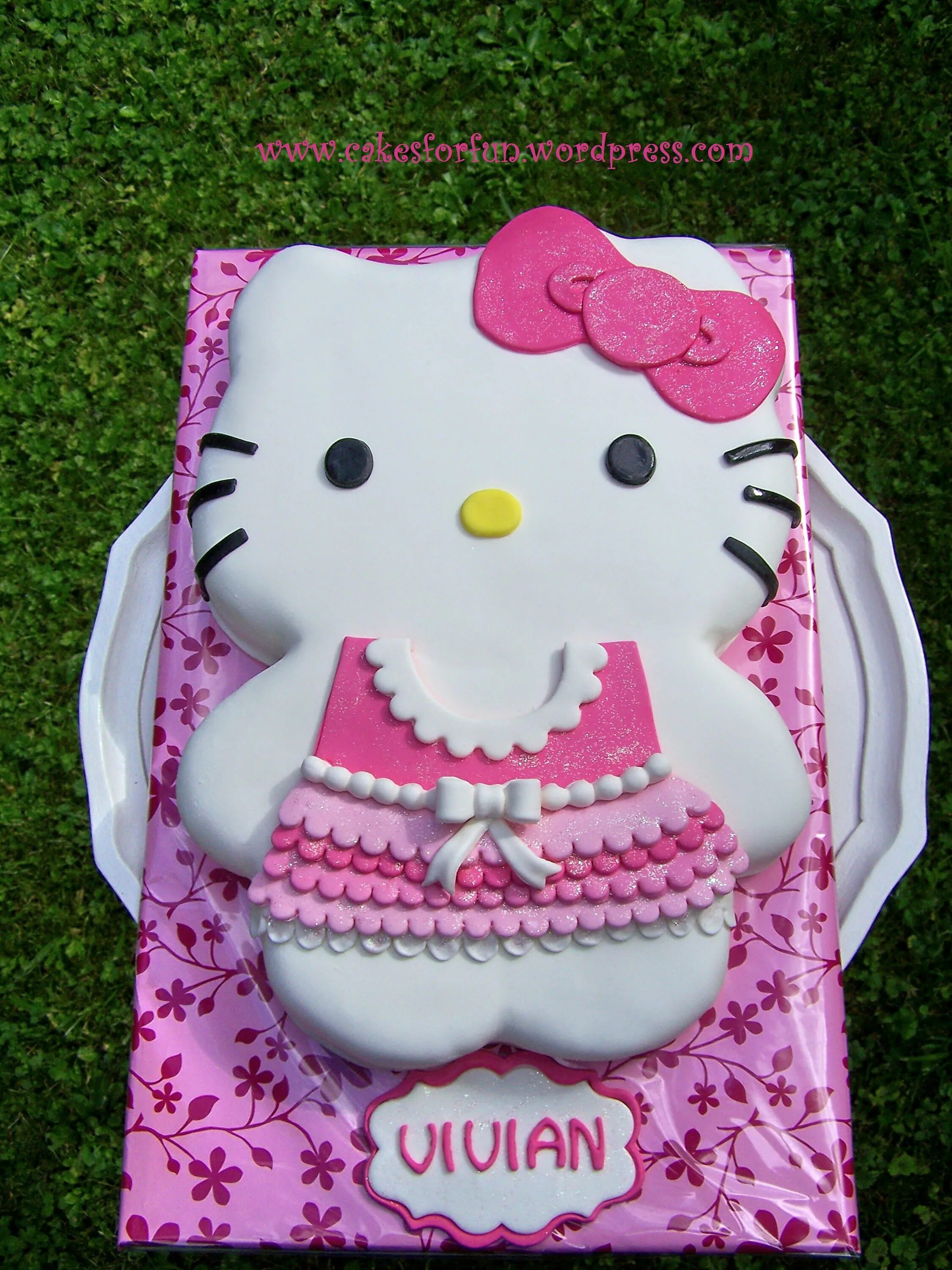 торты китти картинки. торт хелло китти кремовый. торт хелло китти черный. торт торт хэллоу китти. торты китти картинки.