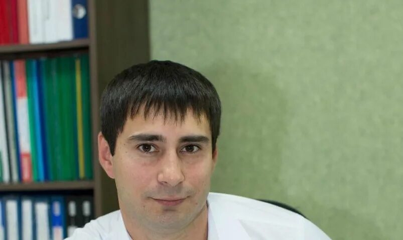 Омаров гаджиевич. Ахмедов багавдин гаджиевич. Омаров хабибурахман гаджиевич. Омаров омар гаджиевич. Омаров мурад муртузалиевич.