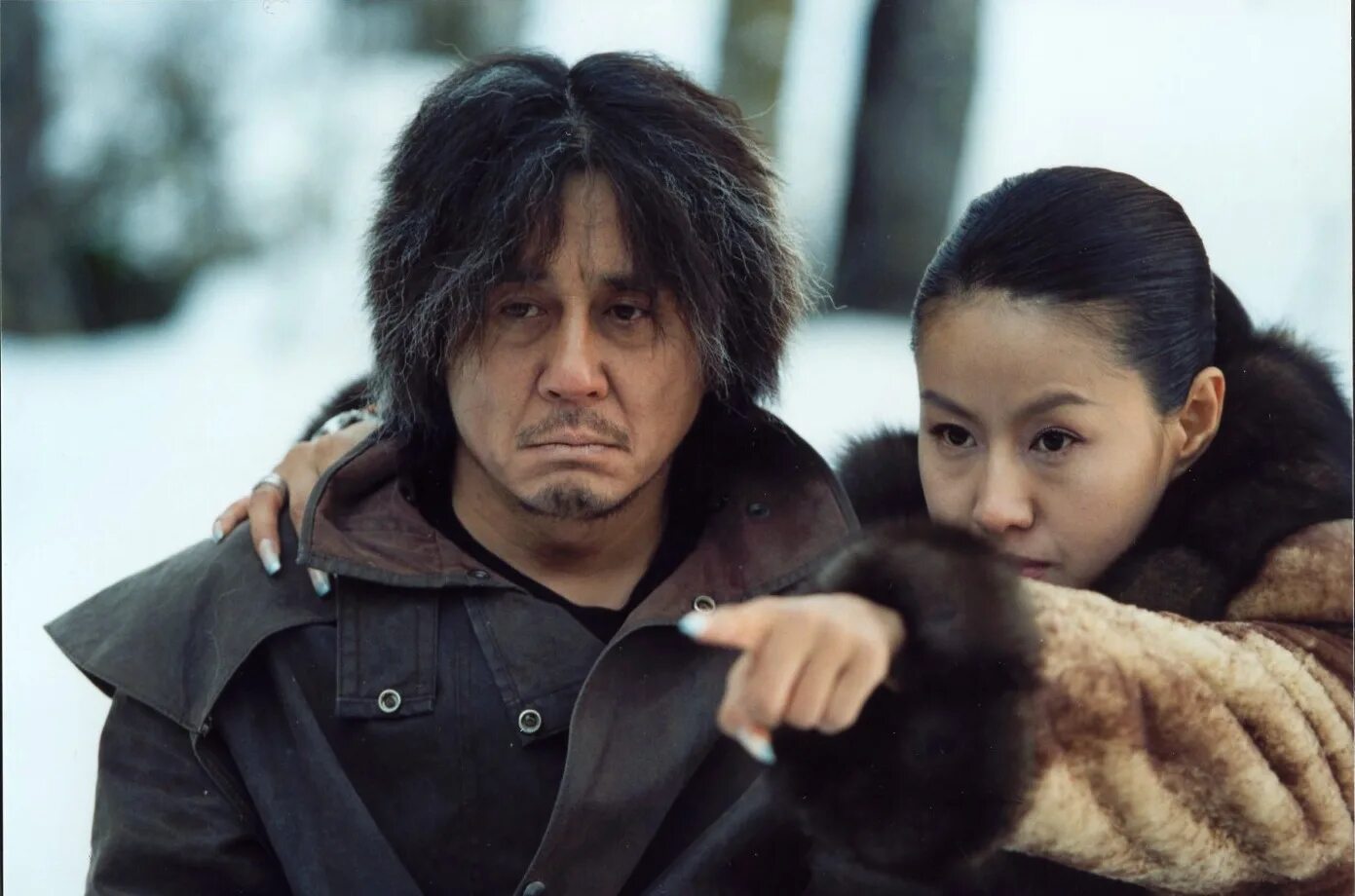 олдбой фильм 2003. шарлто копли олдбой 2013.