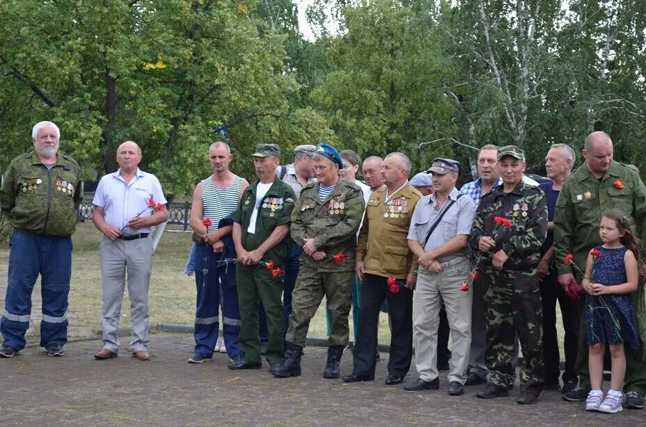 Ветеран боевых. Ветераны Афганистана. Общественная организация боевое братство Уйское. Афганцы ветераны боевых действий. Челябинская область ветераны боевых действий