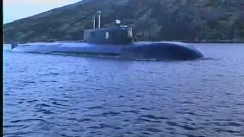 Курск подводная лодка в мутной воде