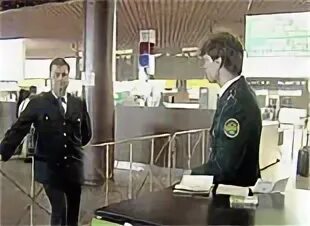 Сайт таможни шереметьево. Таможенники аэропорта шереметьево. красноярская таможня в аэропорту. день шереметьевской таможни. таможенный пост шереметьево.
