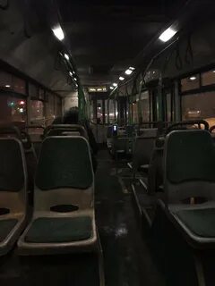 Автобус без сидений