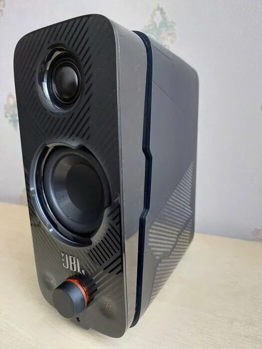 Jbl quantum duo. 2.0 JBL Quantum Duo. Колонки JBL Quantum Duo. Колонки 2.0 JBL Quantum Duo. Акустика JBL Quantum Duo 2.0.