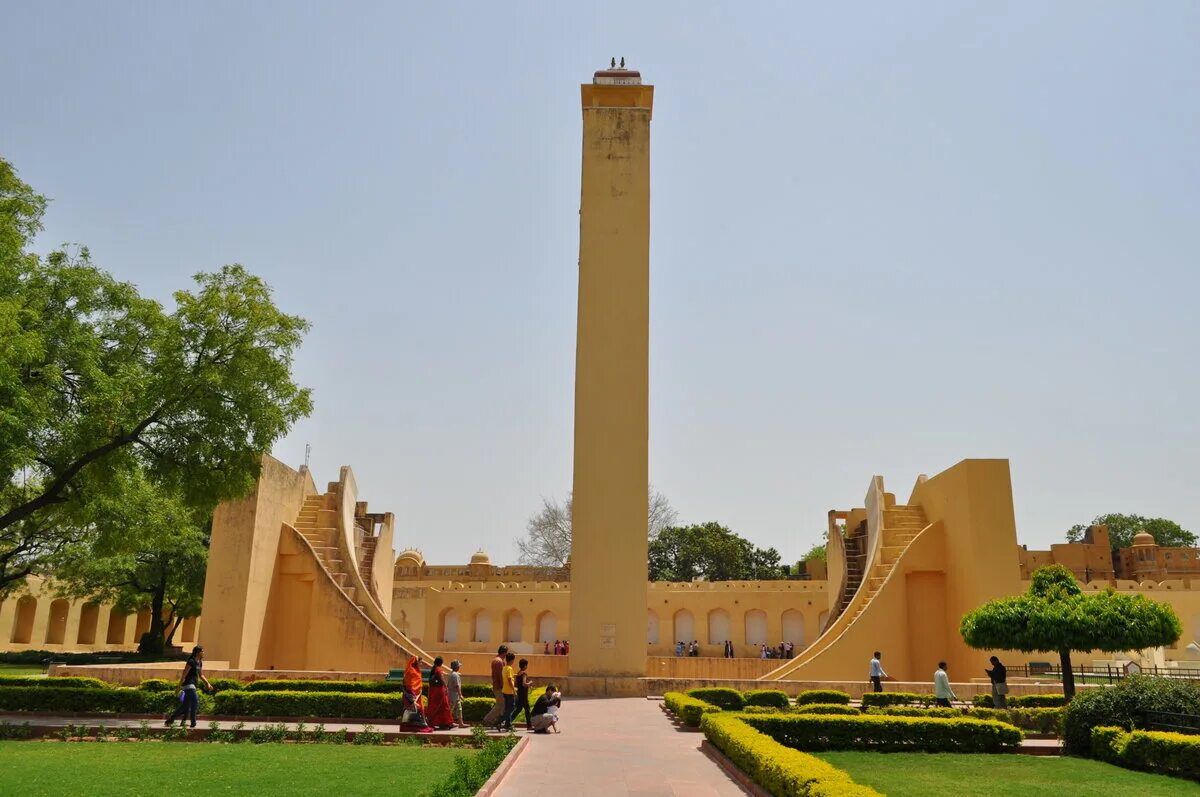 Джантар мантар индия. Джантар мантар джайпур. Джантар мантар индия. Джантар-мантар (дели). Джантар мантар джайпур.