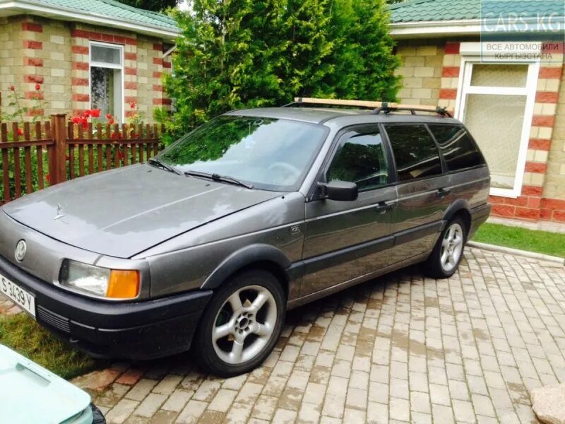 Фольксваген 1990 годов. Фольксваген Passat 1990. Volkswagen Пассат 1990. VW Passat универсал 1990. Volkswagen универсал 1990.