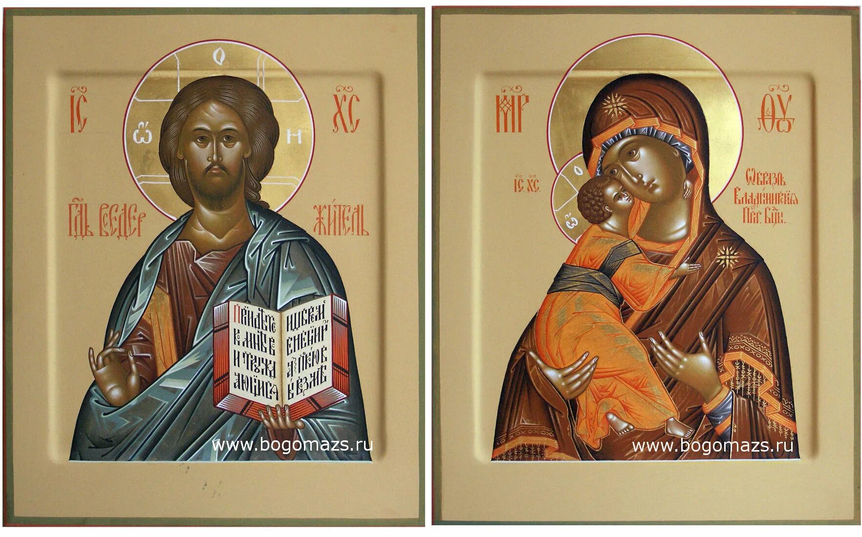 Иконостас домашний угловой. Комната с иконами. Расположение икон иисуса и божьей матери. Иконы в доме. Красный угол в доме иконы спасителя и богородицы.