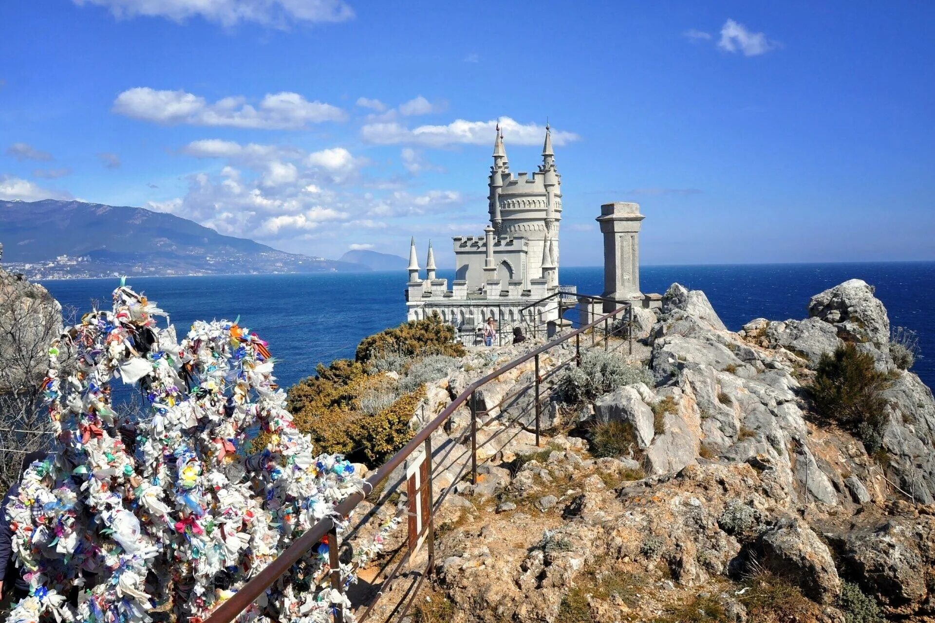 Отдых крыме достопримечательности. Гаспра ласточкино гнездо. гаспра ласточкино гнездо крым. ласточкино гнездо (пос. гаспра, г. ялта). достопримечательности крыма ласточкино гнездо.