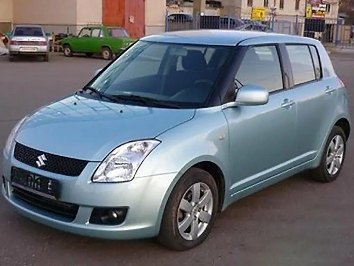 Сузуки купить бу спб. Suzuki Swift 2008. Suzuki Swift III 2008. Судзуки Свифт 2008. Сузуки Свифт 2008 1.3.