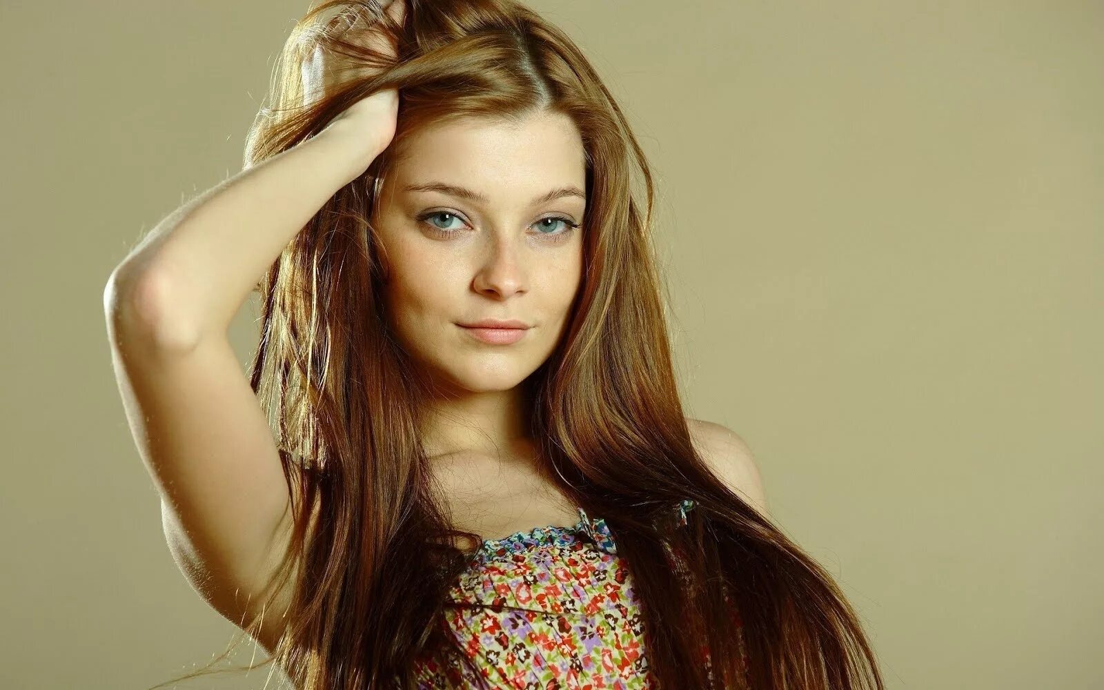 Angelina b. Angelina b. Angelina b. Anna raise модель. Ann glazyrina.