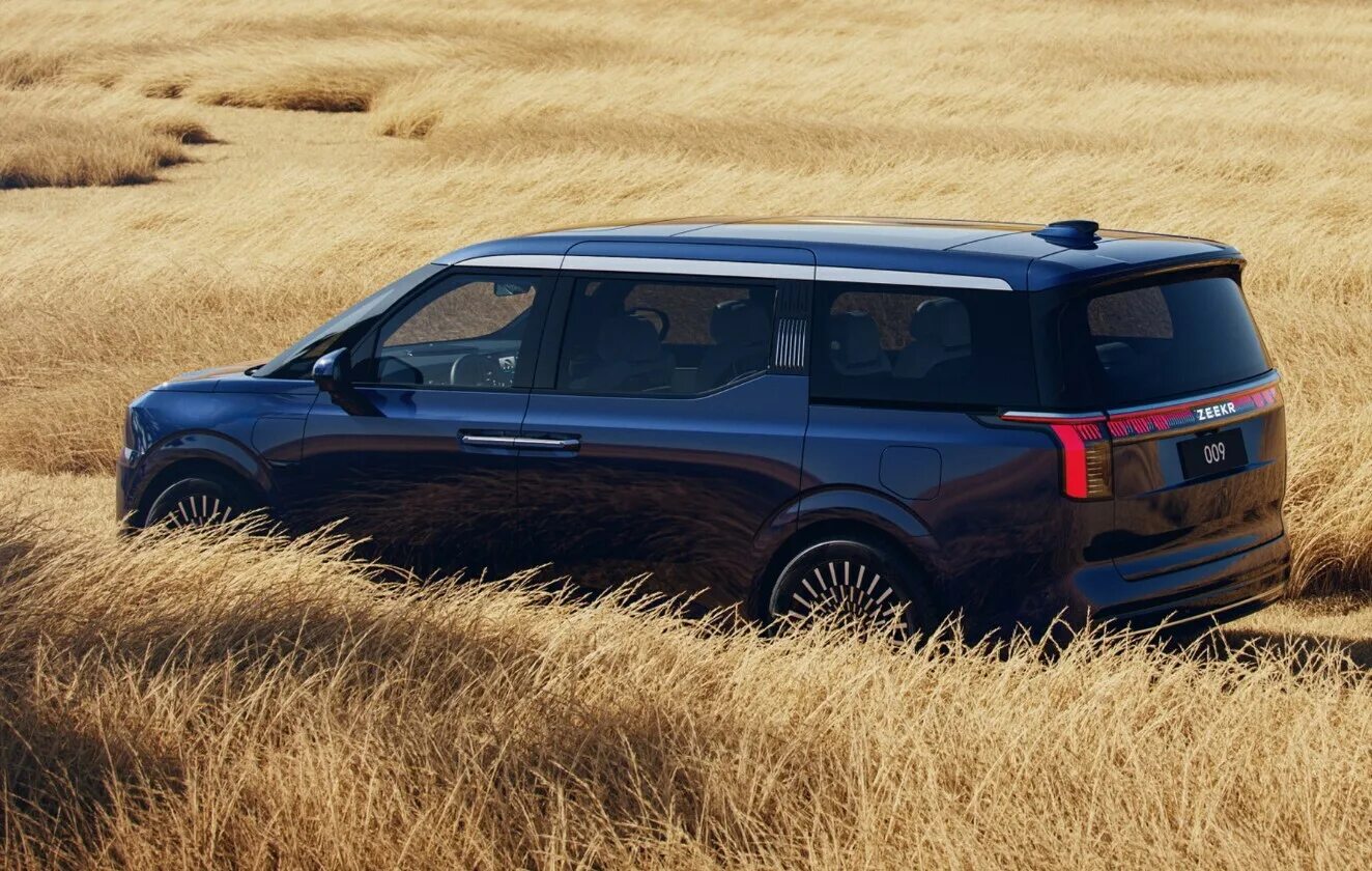 Минивэн zeekr 009. Geely zeekr 009 2023. Geely zeekr 009. Zeekr 009 2022. Zeekr 001.