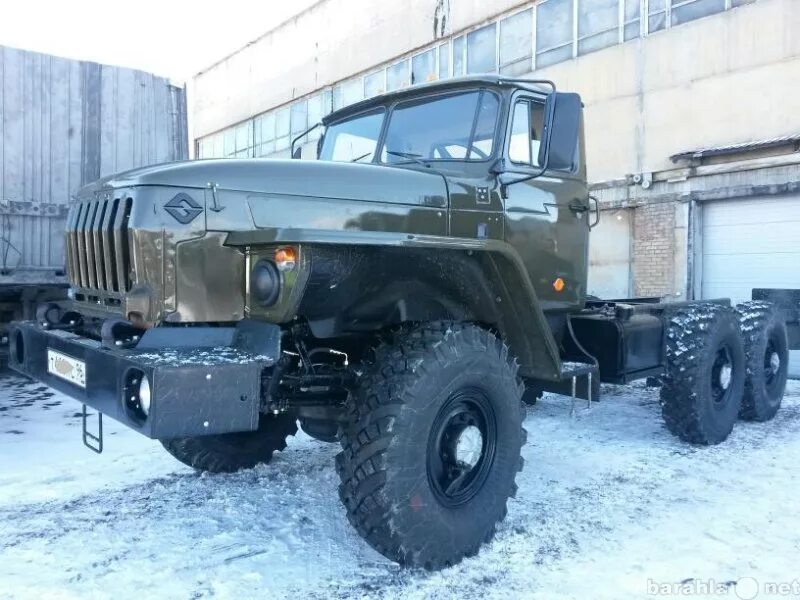 Урал лесовоз. Урал и краз отличие. Урал 5557 самосвал колхозник. Урал 4320 лесовоз. Урал 4320 бежевый.
