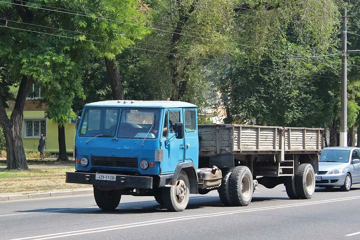 Каз-608 колхида тягач. Каз-608 колхида. Колхида автомобиль грузовые. Каз-608 колхида. Грузовик каз 606 колхида.